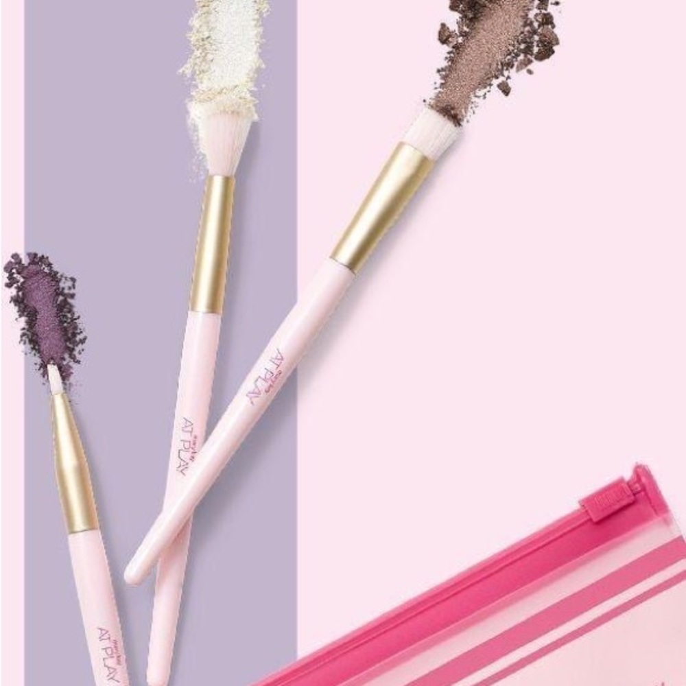 Set of brushes